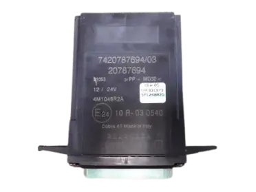 Calculateur centralisation Renault Premium