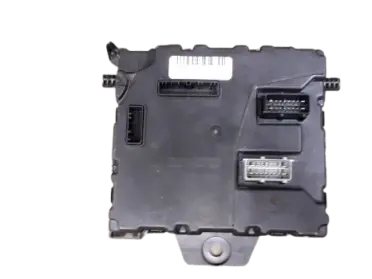 Calculateur d'habitacle BCM UCH Renault Kangoo VISTEON