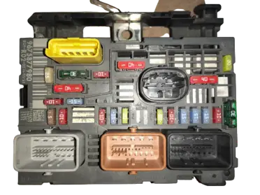 Calculateur BSM Citroën C5 Siemens BSM-R01 à R09