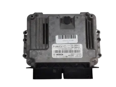 Calculateur injection Ford Fiesta Bosch MED17.0.1