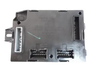 Calculateur d'habitacle BCM UCH Renault Twingo