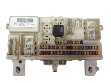 Boitier fusible Ford C-Max